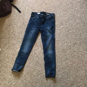 Great condition gap darkwash jeans